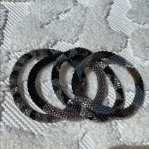 LILY AND LAURA Jewelry - Lily & Laura 4 pc bracelet bundle